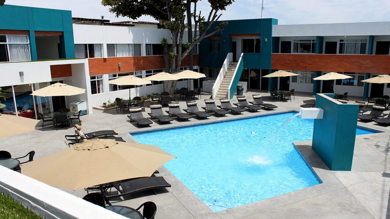 Baja Inn Hoteles Ensenada Exterior photo
